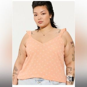 34. Torrid Washable Crinkle Gauze V-Neck Ruffle Strap Tank Size 3X NWT